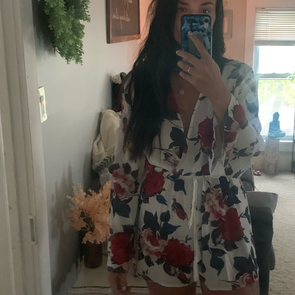 NWOT Surplice Bat Winged Floral Romper